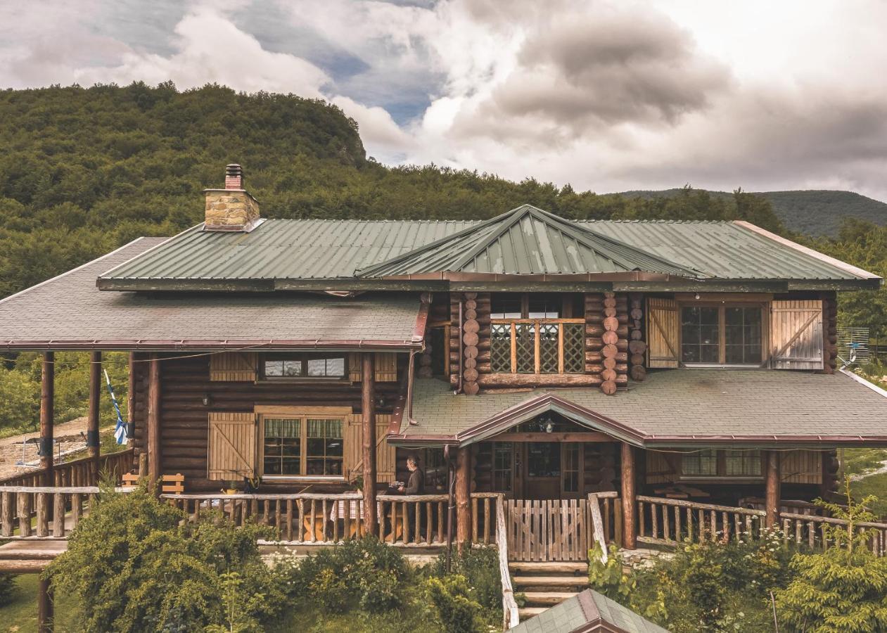 Sfendamos Wood Village Naousa  Екстер'єр фото